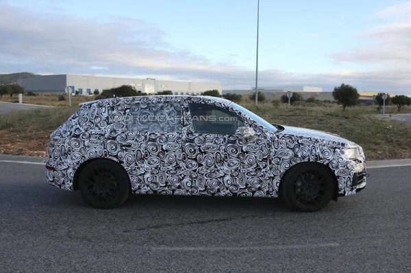 Новый Audi Q7 заметили во время тестов - Фото 4