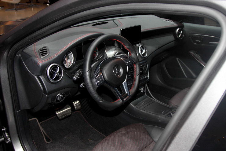 GLA — новый доступный кроссовер от Mercedes - Фото 3