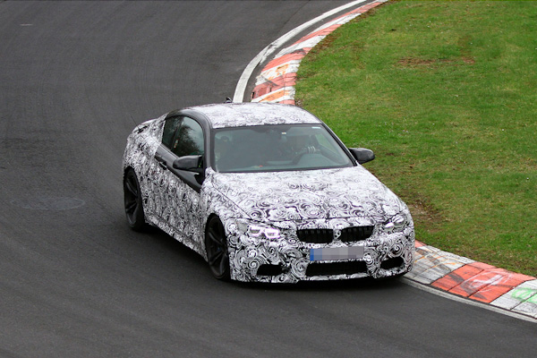 BMW M4:  