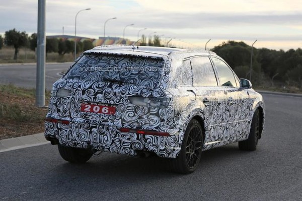 Новый Audi Q7 заметили во время тестов - Фото 3
