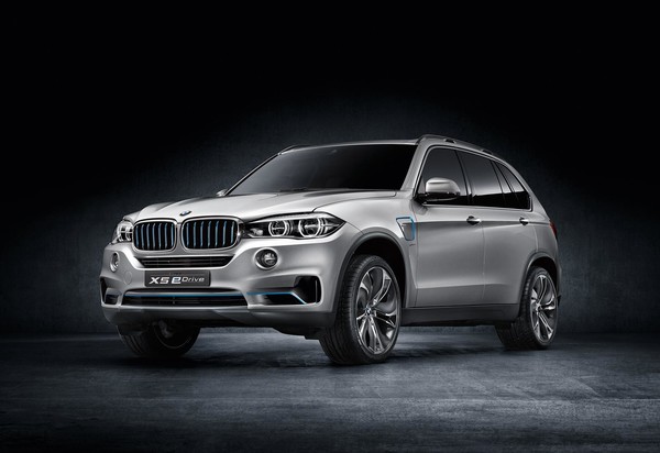 BMW X5 eDrive – 30 км без бензина - Фото 1