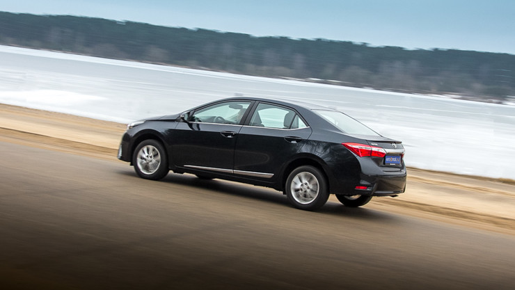 Увеличить Здесь вам не Майорка. Длительный тест Toyota Corolla - Фото 7