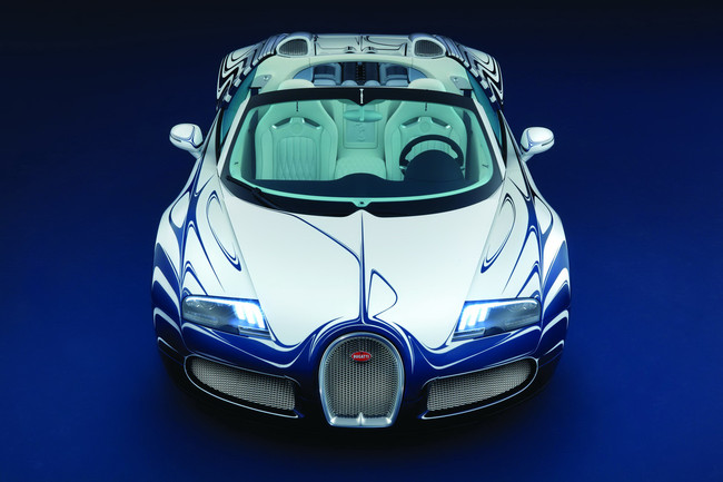 Bugatti показала «фарфоровый» Veyron Bugatti показала «фарфоровый» Veyron