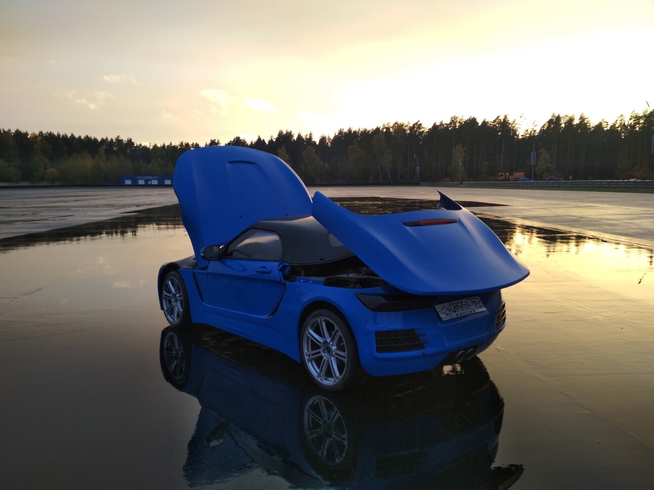 Альковный что это автомобиль